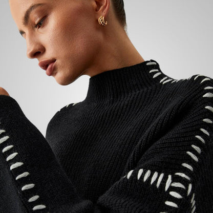 Elvira Svart Stickad Tröja