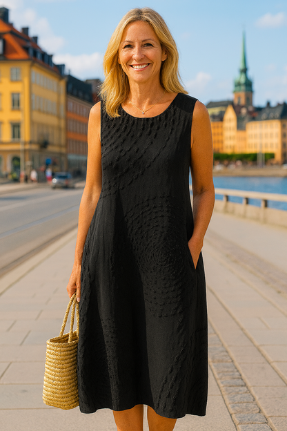 Melina Solrosklänning Ledig