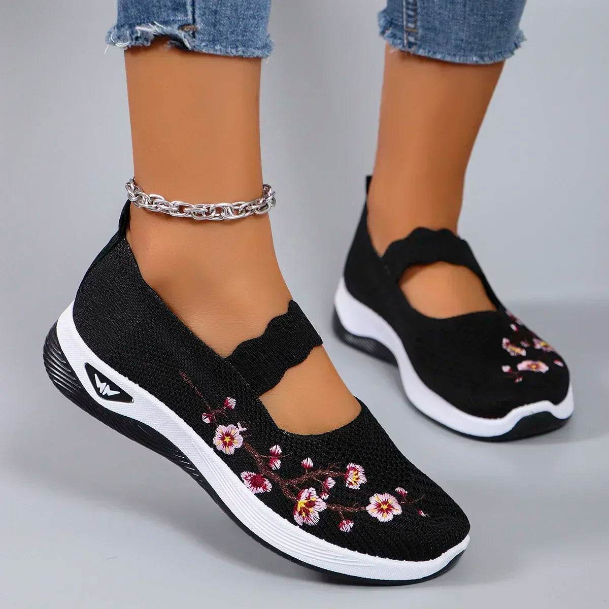 Elvira Bekväm Blommig Sneaker