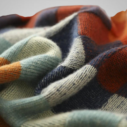 Lova Rutmönstrad Stickad Tröja