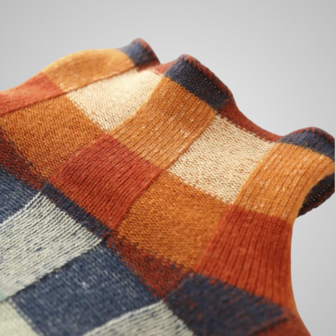 Lova Rutmönstrad Stickad Tröja